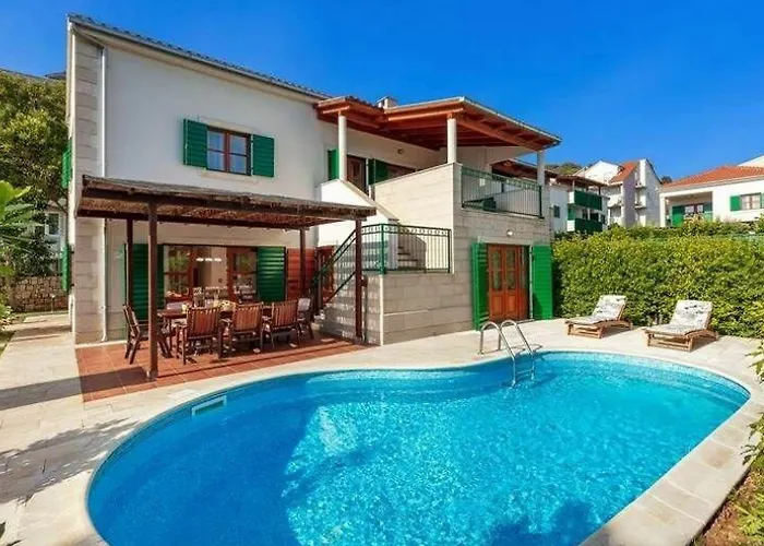 Liza, Completely Redesigned, Now Open For 2025 Bookings Villa Split